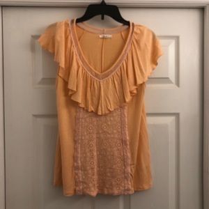 Maurices medium peach colored shirt